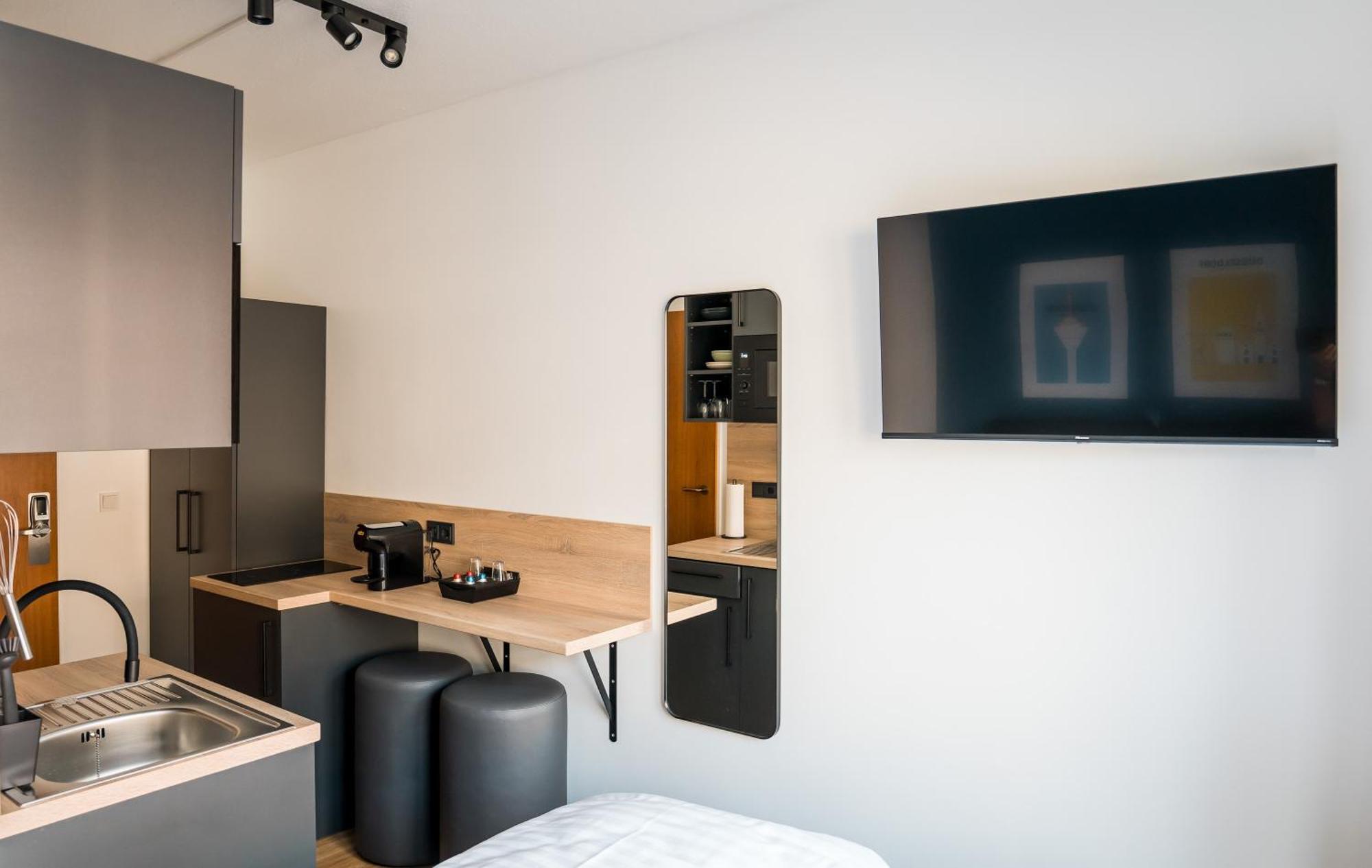 Antares Apartments Dusseldorf Bagian luar foto